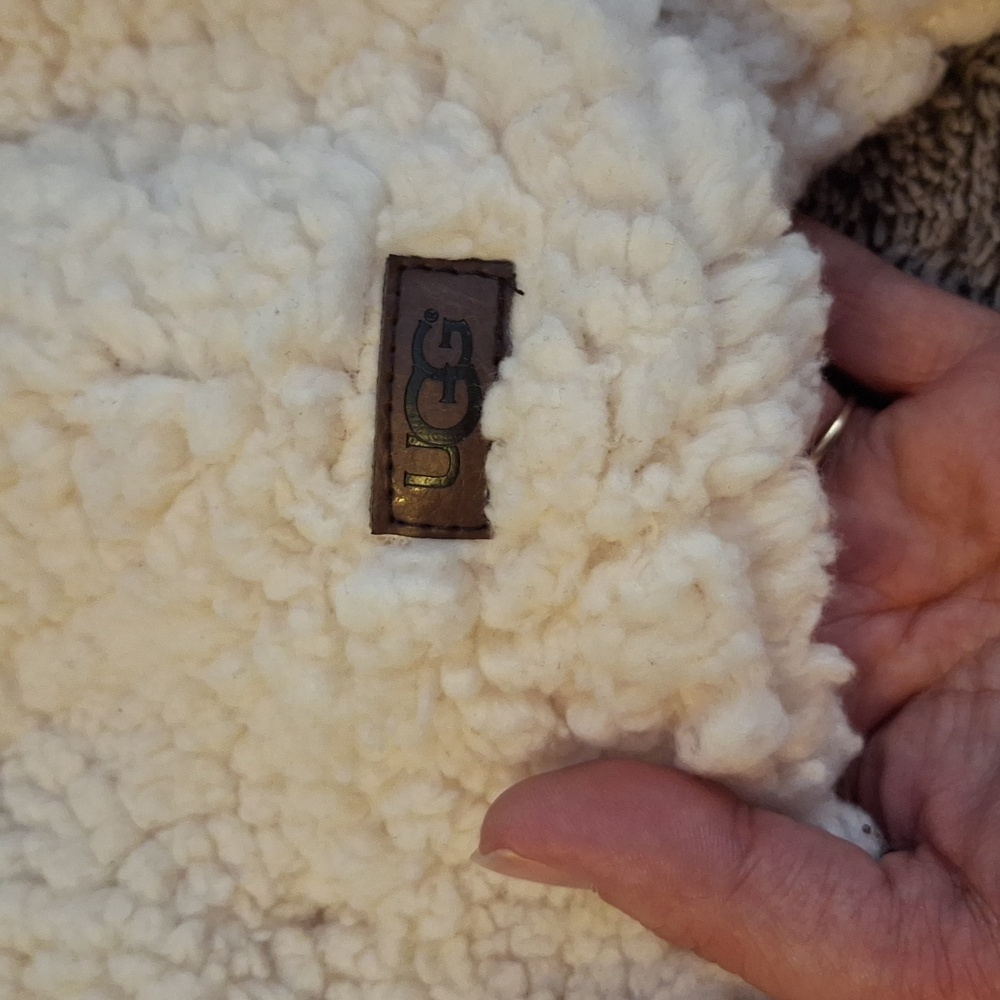 UGG Ivory Sherpa Dog Pajamas - Picture 5 of 9
